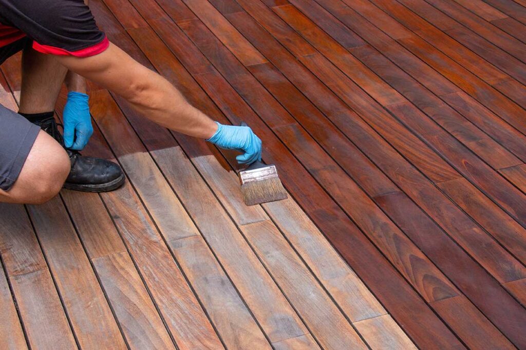 fence painting Cleveland